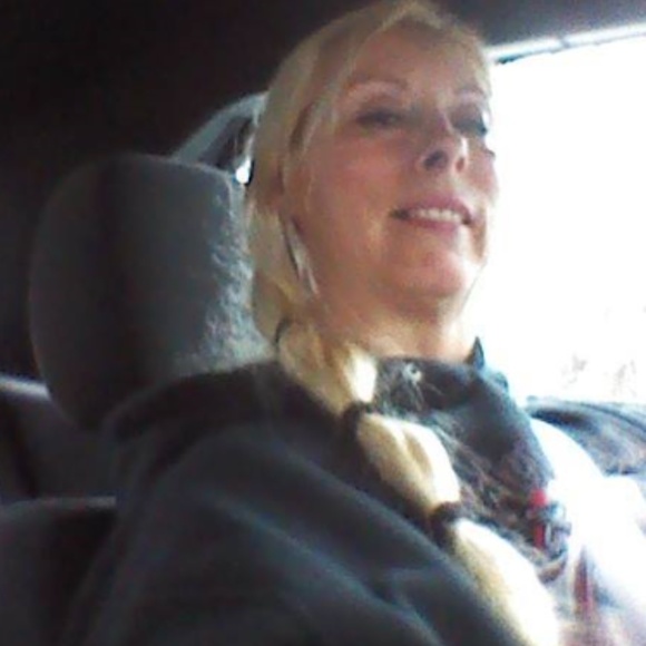 Meet your Posher, Rebekah - Picture 7 of 8